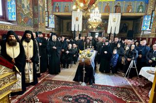 Înmormântarea tatălui Preasfințitului Părinte Sofian Brașoveanul