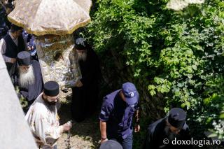 Procesiunea cu icoana Maicii Domnului „Axion Estin”