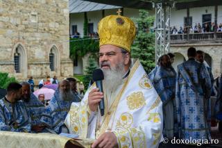 PS Părinte Ignatie, Episcopul Hușilor