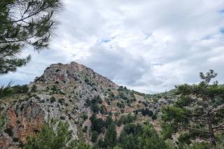 Anavatos – localitatea bizantină din Insula Chios abandonată în urma masacrului din 1822
