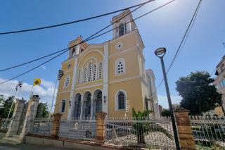 Catedrala Mitropolitană din Chios – locul unde a fost hirotonit diacon Sfântul Ierarh Nectarie