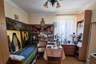 Clipe de liniște în chilia părintelui Arsenie Papacioc