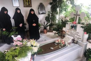 Parastas pentru Stareța Evghenia Klidara, ctitor al Mănăstirii „Sfântul Rafail” din Lesvos