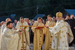 IPS Teofan a sfințit biserica Parohiei Secu – Izvorul Alb