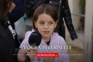 (Video) Copiii și tinerii „experimentează” o altfel de bucurie – bucuria de a fi pelerin