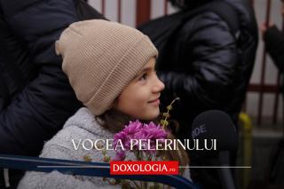 (Video) „Aici ne regăsim liniștea” – pelerini la rândul Sfintei Parascheva