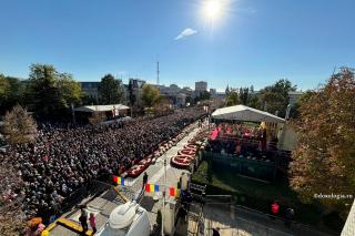 Sfânta Liturghie în ziua Sfintei Parascheva