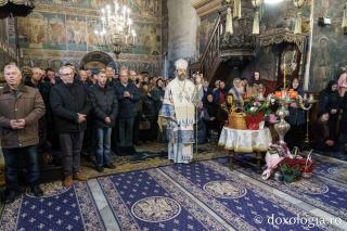 Slujire arhierească în cinstea Sfântului Cuvios Paisie Velicicovschi, la Mănăstirea Neamț