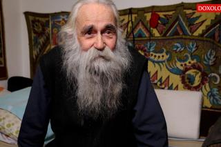 pr Gavriil sihastria
