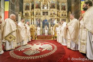 Liturghie arhierească la Catedrala Mitropolitană din Iași  în cinstea Sfinților Trei Ierarhi