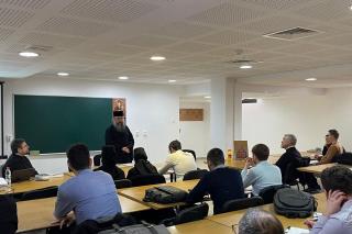 Sfinții Cuvioși Cleopa și Paisie, evocați într-o nouă întâlnire a Cercului de Spiritualitate al Facultății de Teologie Ortodoxă din Iași