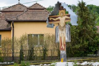 Taina liniștii în așteptarea Învierii