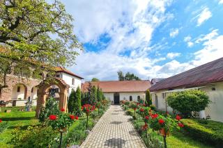 Scurt istoric al Mănăstirii „Sfânta Elisabeta” din Cluj-Napoca
