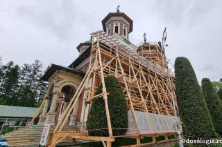 Biserica închinată Sfintei Treimi a Mănăstirii Sinaia