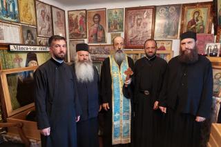 Starețul Mănăstirii „Sfântul Gheorghe Hozevitul”, în vizită la Sfinții Cleopa și Paisie de la Sihăstria
