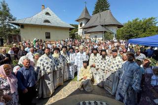 Bucurie duhovnicească la Mănăstirea Cozancea, de sărbătoarea Adormirii Maicii Domnului