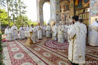 Seminarul Teologic Ortodox de la Mănăstirea Neamț și-a cinstit ocrotitorul spiritual