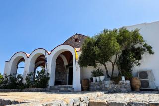 „Panaghia Castelului” – biserica din Insula Leros care adăpostește moaștele Sfintei Cuvioase Gavrilia Papaiannis