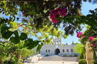 Mănăstirea „Buna Vestire” din Patmos, ctitoria Sfântului Amfilohie Makris