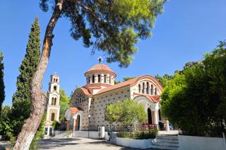 Frumusețea Mănăstirii „Sfântul Ierarh Nectarie” Kryoneri din Insula Rodos