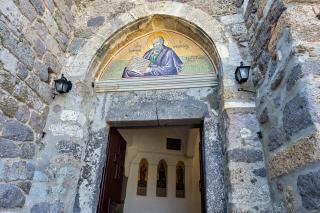 Mănăstirea „Sfântul Ioan Teologul” din Insula Patmos, considerată cea mai importantă mănăstire de la Marea Egee