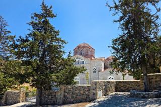 Clipe de zăbavă la Mănăstirea „Panaghia Ypseni” din Insula Rodos