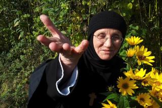 (Audio) Maica Siluana - Cum să deosebim iubirea adevărată de iubirea bolnavă?