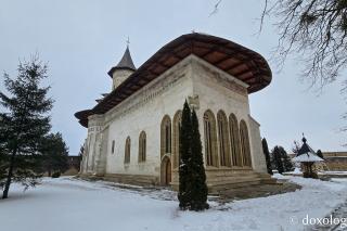 Mănăstirea Probota – moștenire voievodală și vatră monahală