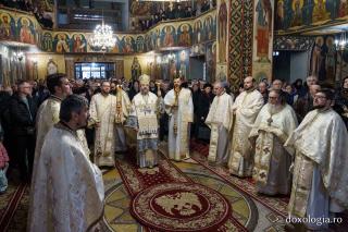 (Video) Slujbă arhierească, în Duminica Înfricoșătoarei Judecăți, la Biserica Galata - Iași