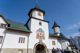 (Video) Buna Vestire, hramul Schitului „Sfântul Nifon” din Neamț