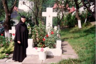 Interviu cu Maica Eudoxia, sora Cuviosului Dometie de la Râmeț