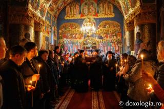 Marea Luni la Mănăstirea Almaș din județul Neamț