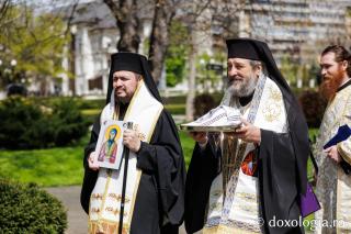 Au fost deshumate moaștele Sfintei Blandina de la Iași