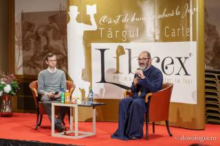Părintele Constantin Necula a conferențiat la Târgul de carte LIBREX 2026