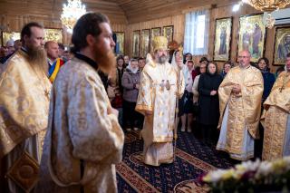 Slujbă arhierească la hramul Parohiei Fetești – Protopopiatul Hârlău