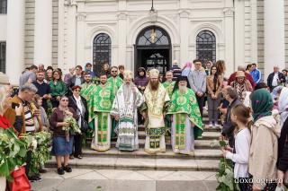 Praznicul Cincizecimii, la Catedrala Mitropolitană din Iași: „Omul așezat sub adumbrirea Duhului Sfânt este omul cu rugăciune curată și continuă”