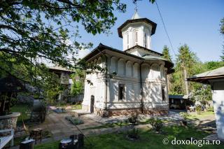 Schitul „Sfântul Ștefan” de la Hurezi