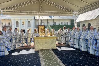 Praznicul Icoanei Maicii Domnului „Îndrumătoarea”, sărbătorit la Mănăstirea Neamț