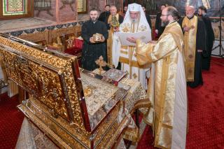 Racla cu moaștele Sfintei Maria Brâncoveanu, sfințită de Patriarhul României