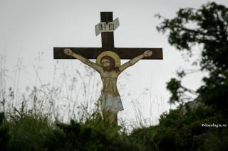 Hristos pe Cruce - meditație la Înălțarea Sfintei Cruci