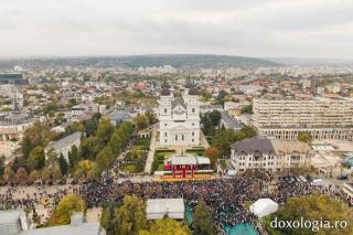 Sfânta Liturghie în cinstea Sfintei Parascheva și a Sfântului Cuvios Paisie de la Sihăstria, 2026