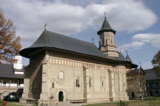 Biserica „Înălțarea Domnului” - Mănăstirea Neamț