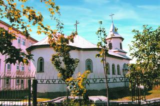 Capela „Acoperământul Maicii Domnului”