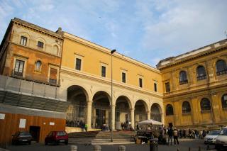 Basilica San Pietro in Vincoli, Roma - locul în care se află cinstitele lanțuri Sfântului Apostol Petru