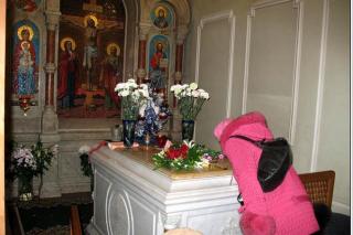 Mormântul Sfintei Xenia din Sankt Petersburg
