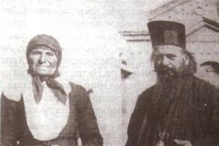 Sfântul Nicolae Velimirovici împreună cu mama sa