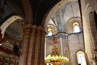 Interior din Biserica Sfântul Mare Mucenic Gheorghe din Lodd, Lida - Israel