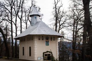 (Foto) Paraclisul „Acoperământul Maicii Domnului” de la Bisericani