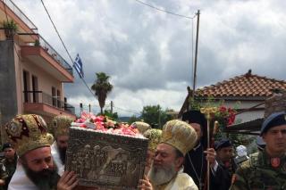 (Foto) Bucurie la hramul Sfântului Ioan Rusul în Prokopion, Grecia – 27 mai 2015
