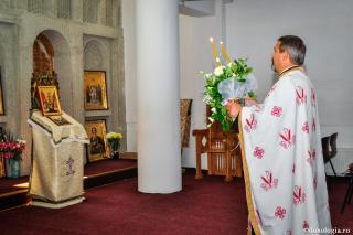 Nașii trebuie să fie neapărat căsătoriți?